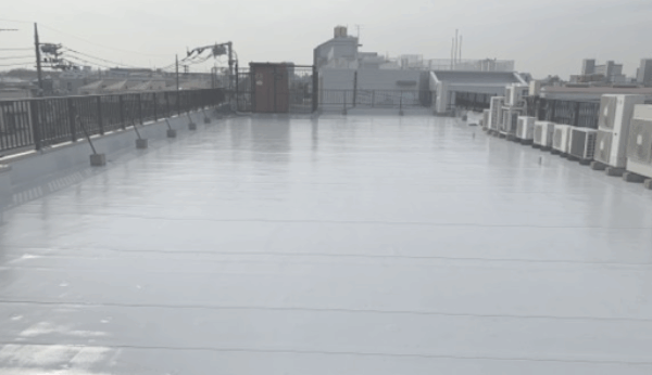 シート防水加工済みの雨漏りの原因と対策を解説！知っておくべき修理費用や予防策も紹介サムネイル