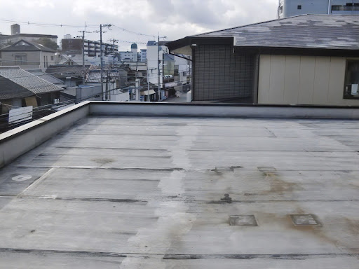 防水施工が必要なシート防水の劣化症状