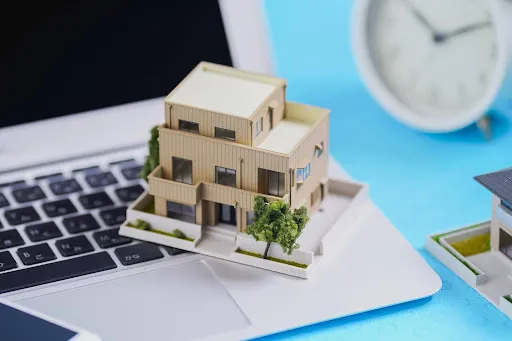 陸屋根は台風に強い？弱い？まずは特徴とリスクを理解しよう