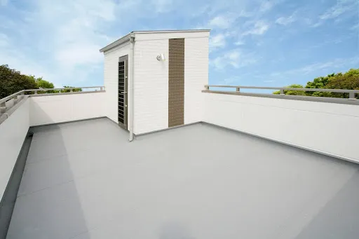 陸屋根に勾配（水勾配）が必要な理由