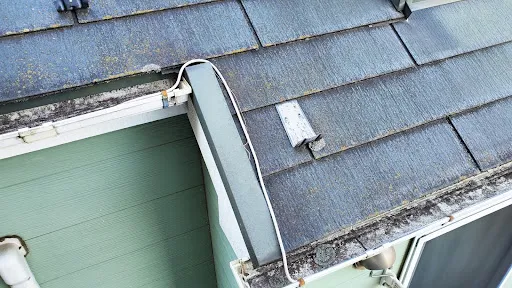 スレート屋根の寿命や劣化サイン